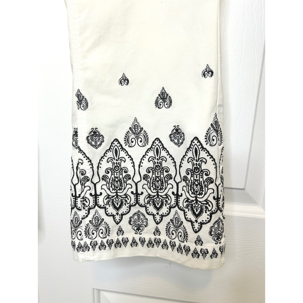 White House Black Market Capri Pants 6 Embroidered Hem - Picture 2 of 6